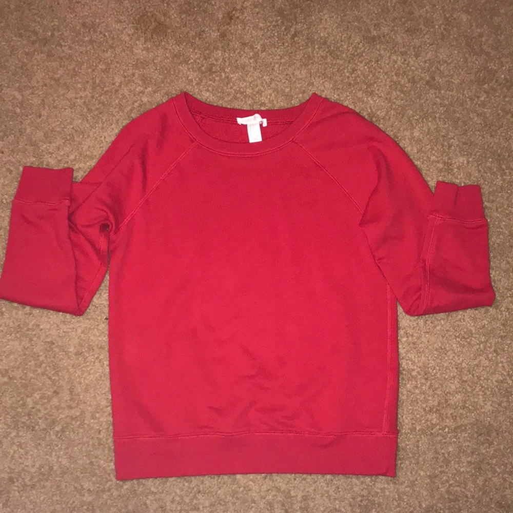 Red crew neck